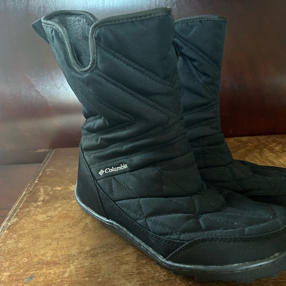 Columbia Women's Minx III Slip on Hiking Boots